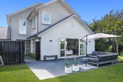 Photo of property in 5 Thomas Cane Lane, Hillmorton, Christchurch, 8024