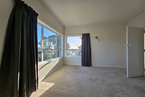 Photo of property in 5 Holden Avenue, Forest Lake, Hamilton, 3200