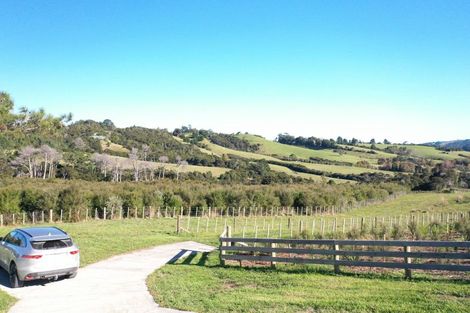 Photo of property in 70 Captain Kasper Rise, Snells Beach, 0920