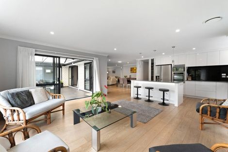 Photo of property in 23 Kahika Grove, Huapai, Kumeu, 0810