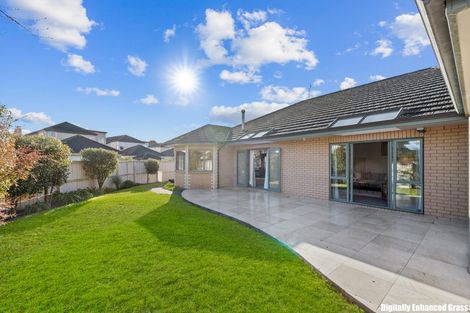 Photo of property in 128 Lake Terrace Road, Burwood, Christchurch, 8061