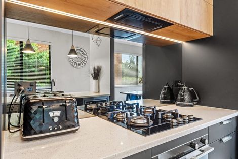 Photo of property in 6 Kanuka Road, Hobsonville, Auckland, 0616