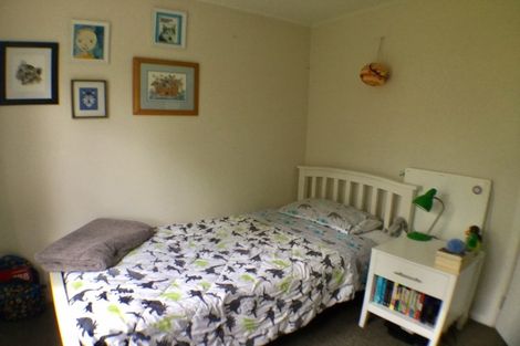 Photo of property in 121 Brian Crescent, Stanmore Bay, Whangaparaoa, 0932