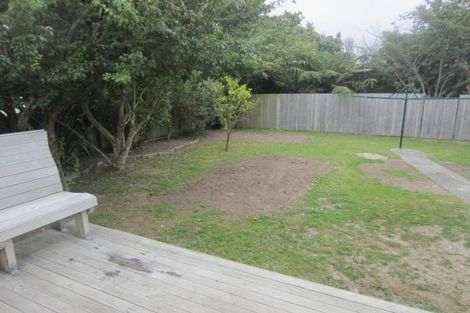 Photo of property in 28 Davidson Crescent, Tawa, Wellington, 5028