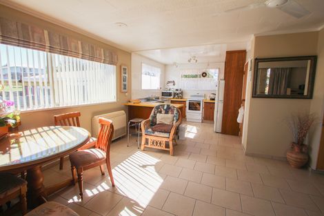 Photo of property in 40a Gordon Street, Weston, Oamaru, 9401