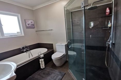 Photo of property in 18 Saint Pauls Road, Chartwell, Hamilton, 3210