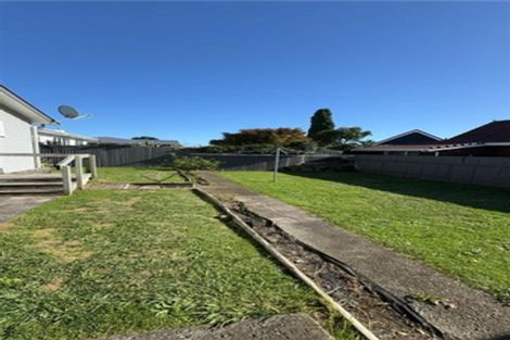 Photo of property in 5 Maratahu Street, Westown, New Plymouth, 4310