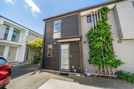 Photo of property in 6/74 Derwent Street, Island Bay, Wellington, 6023