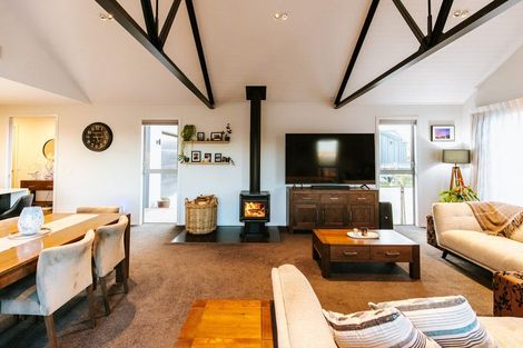 Photo of property in 8 Mcdonald Street, Wanaka, 9305