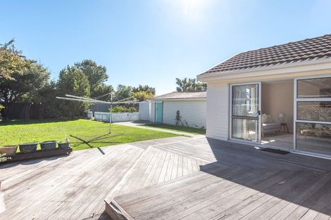 Photo of property in 245 Weston Road, Mairehau, Christchurch, 8052