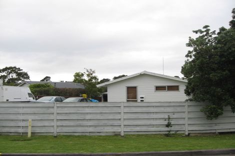 Photo of property in 13 Brixton Road, Manly, Whangaparaoa, 0930