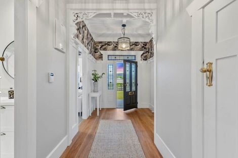 Photo of property in 40 Albert Street, Riverhead, 0820