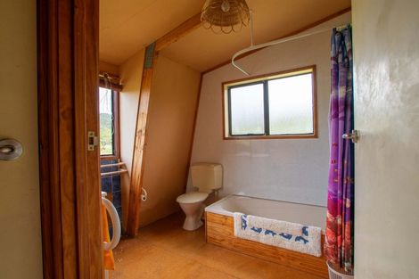 Photo of property in 47 Little Bay Drive, Waikawau, Coromandel, 3584