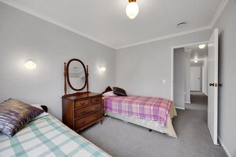 Photo of property in 11 Furlong Street, Hawera, 4610