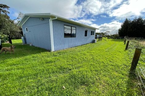 Photo of property in 735 One Tree Point Road, Ruakaka, 0171