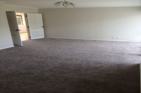 Photo of property in 34 Priestley Drive, Bucklands Beach, Auckland, 2014