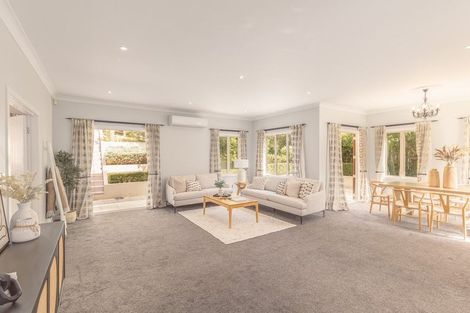 Photo of property in 16 Basil Place, Mount Pleasant, Christchurch, 8081