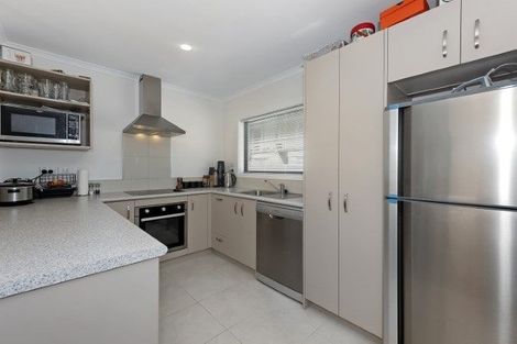 Photo of property in 2/3 Manning Street, Hamilton Central, Hamilton, 3204