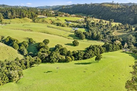 Photo of property in 216 Haruru Road, Kaukapakapa, 0873
