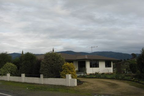 Photo of property in 95 Abel Tasman Drive, Takaka, 7110