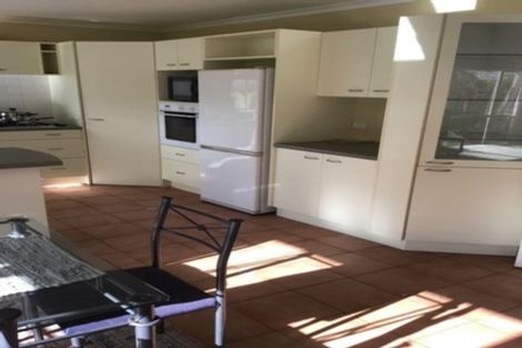 Photo of property in 11 Avion Terrace, Raumati Beach, Paraparaumu, 5032
