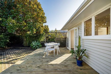 Photo of property in 11 Church Street, Northcote Point, Auckland, 0627