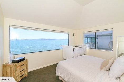 Photo of property in 604 Marine Drive, Days Bay, Lower Hutt, 5013