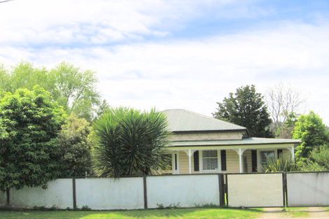 Photo of property in 233 Ormond Road, Mangapapa, Gisborne, 4010