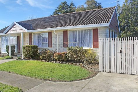 Photo of property in 115 Merrin Street, Avonhead, Christchurch, 8042