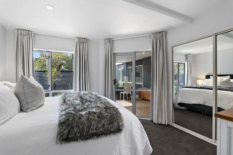 Photo of property in 102a Esplanade, Sumner, Christchurch, 8081