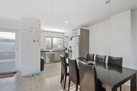 Photo of property in 1/4 Littler Place, Hamilton East, Hamilton, 3216