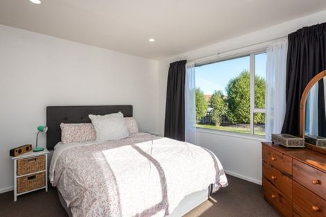 Photo of property in 20 Four Elms Place, Parklands, Christchurch, 8083