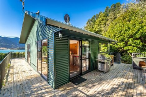 Photo of property in 3900 Kenepuru Road, Black Rock, Marlborough Sounds, 7282