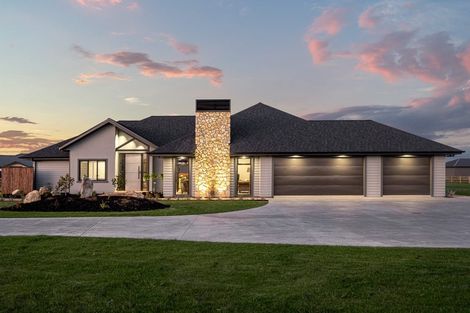 Photo of property in 16 Walnut Lane, Nukuhau, Taupo, 3330