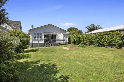 Photo of property in 72 Barrett Street, Westown, New Plymouth, 4310