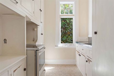 Photo of property in 119 Main Road, Governors Bay, Lyttelton, 8971