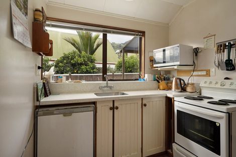 Photo of property in 4 Winton Place, Atawhai, Nelson, 7010