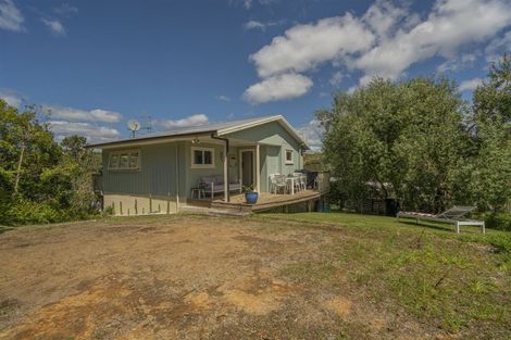 Photo of property in 4 Ocean Beach Road, Tairua, 3508
