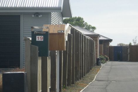 Photo of property in 19 De Castro Drive, Blenheim, 7201