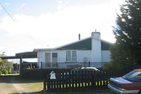 Photo of property in 76 King Street, Marton, 4710