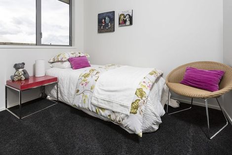 Photo of property in 32 Hitchen Road, Pokeno, 2402