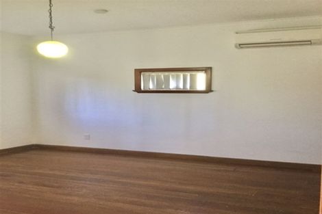 Photo of property in 137 Seabrook Avenue, New Lynn, Auckland, 0600