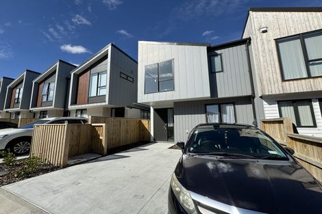 Photo of property in 15 Mahalo Avenue, Wiri, Auckland, 2104