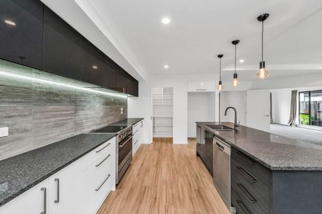 Photo of property in 29 Irvines Track, Halswell, Christchurch, 8025