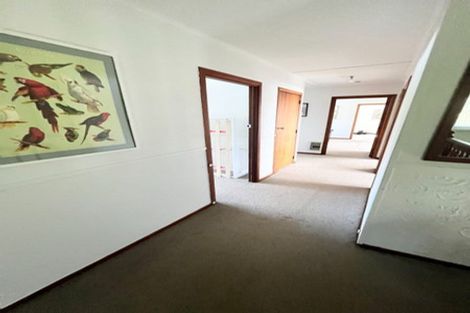 Photo of property in 36 Rangatira Road, Birkenhead, Auckland, 0626