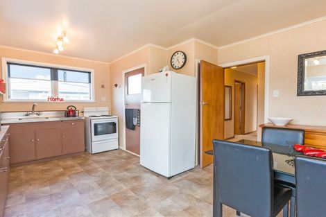 Photo of property in 29 Karamea Crescent, Kelvin Grove, Palmerston North, 4414