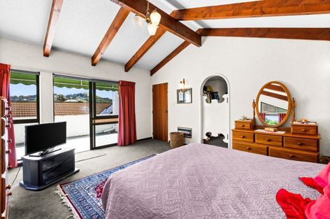 Photo of property in 35 Ngarimu Crescent, Taradale, Napier, 4112