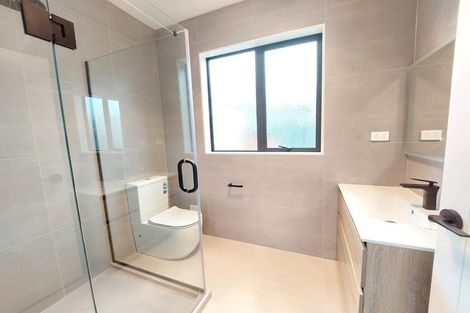 Photo of property in 67 Farranfore Road, Opaheke, Papakura, 2113