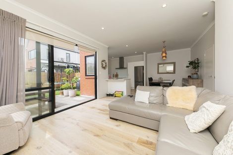 Photo of property in 14 Harakeke Road, Hobsonville, Auckland, 0616