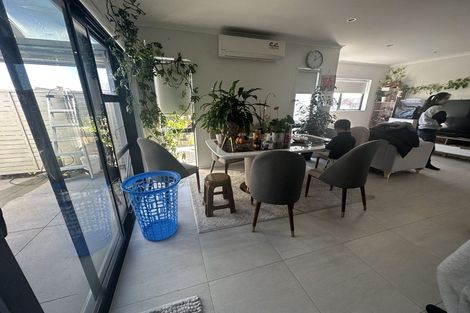 Photo of property in 18 Nganui Avenue, Takanini, 2112